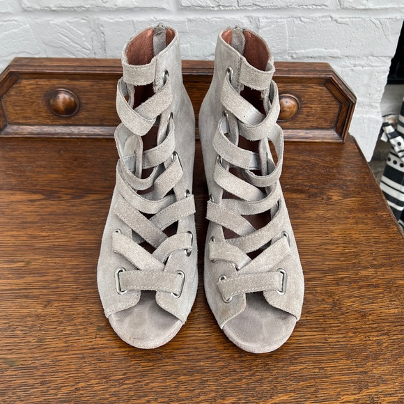 Anthropologie/Jeffrey Campbell Salazar Booties - Picture 4 of 9